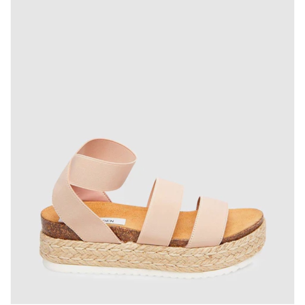 Steve Madden Kimmie, Blush size 6. Lightly worn—mainly on soles (see pics)
